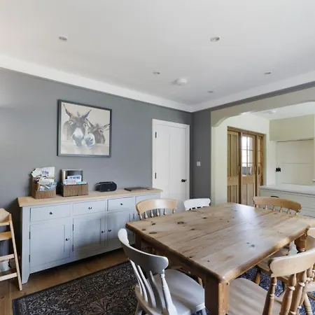 Prázdninový dům 3 Bed In Oc-lr042 *