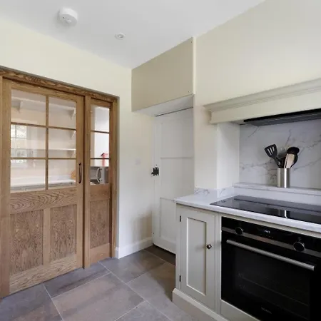 3 Bed In Oc-lr042