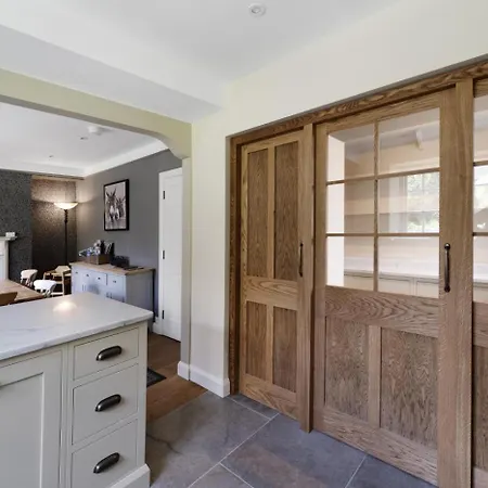 Prázdninový dům 3 Bed In Oc-lr042 *